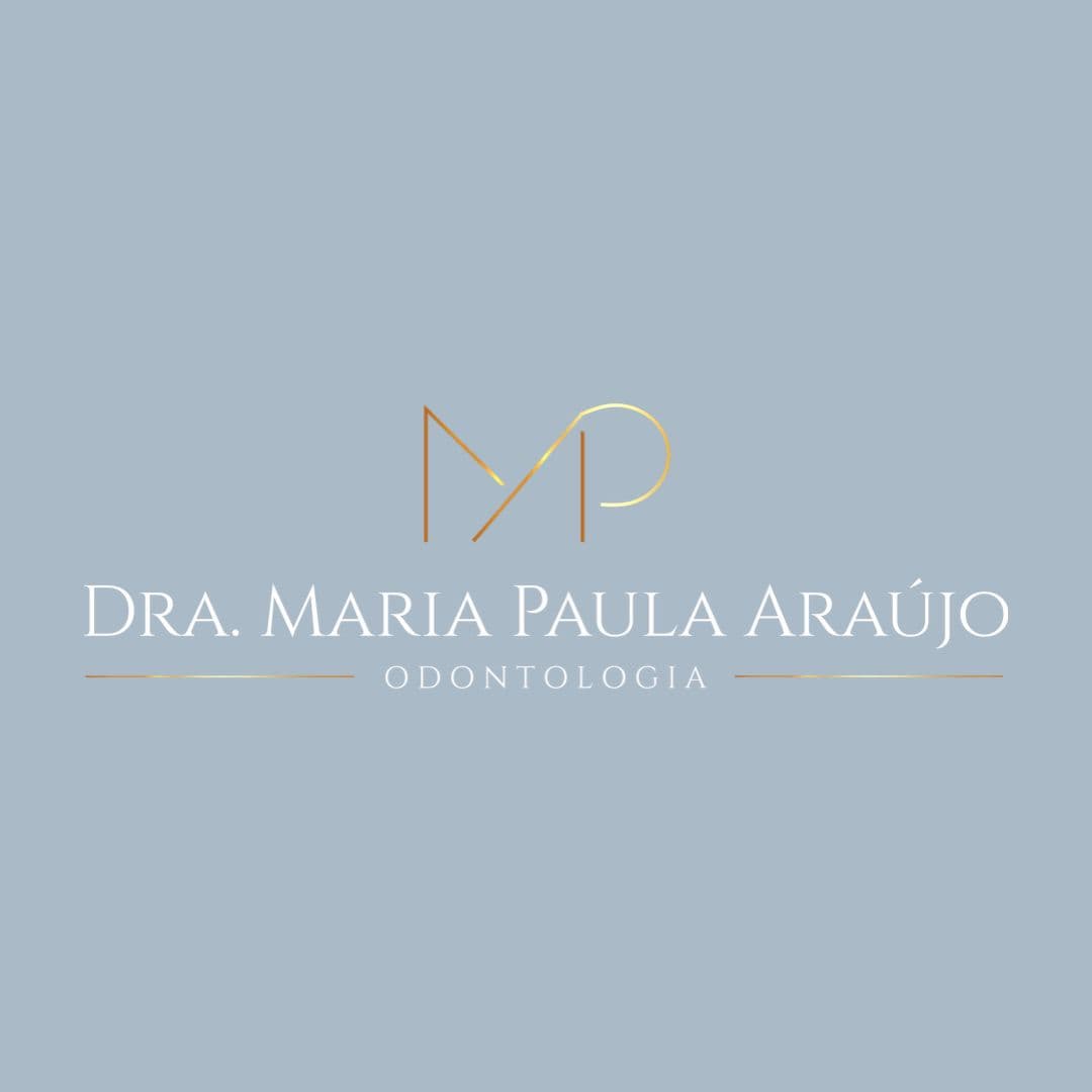 Dra. Maria Paula Araújo
